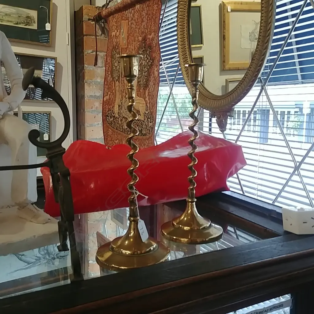 PR OF BRASS CANDLESTICKS Image 1++