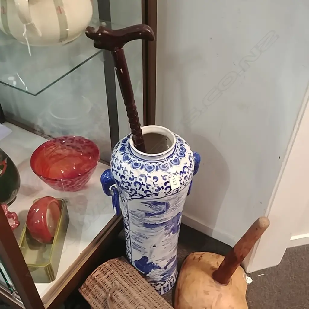 TALL BLUE AND WHITE VASE AND WALKING STICK Image 1++
