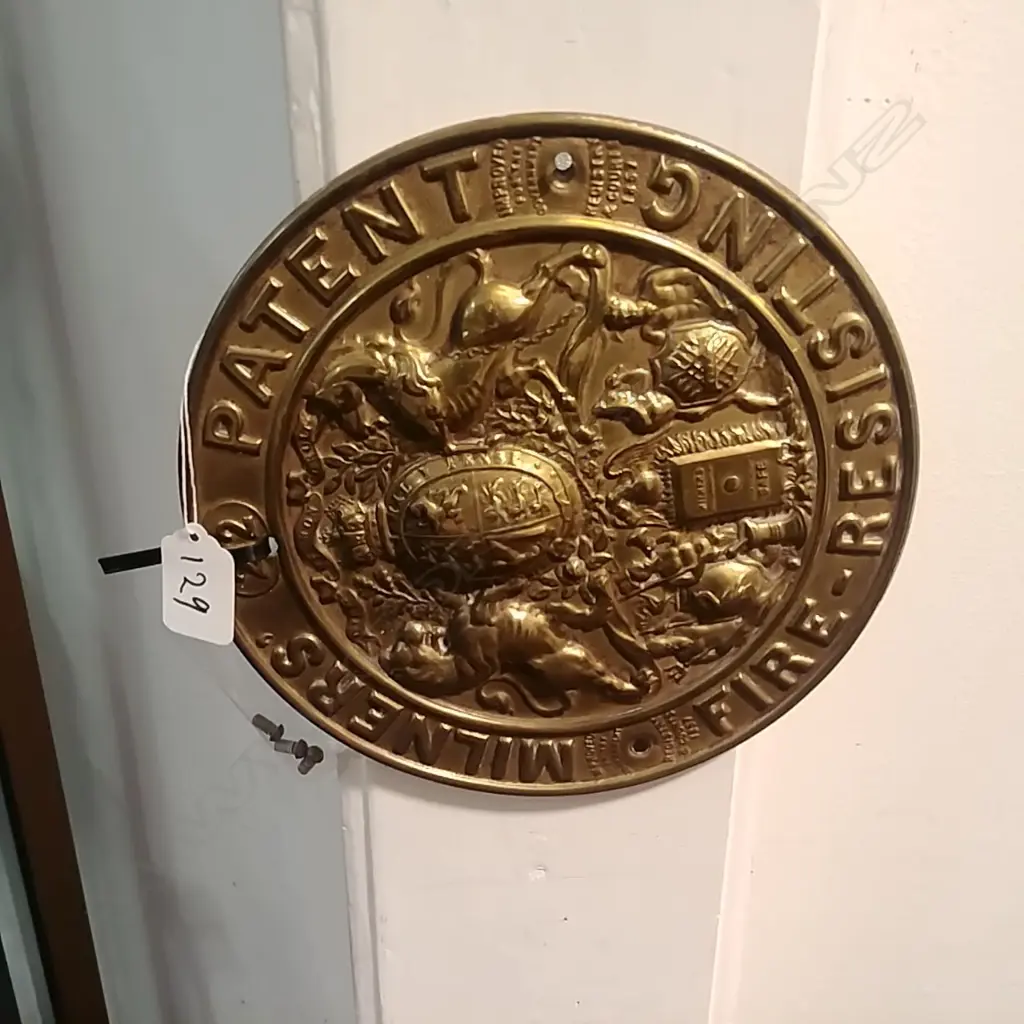 BRASS MILNERS SAFE PLAQUE Image 1++