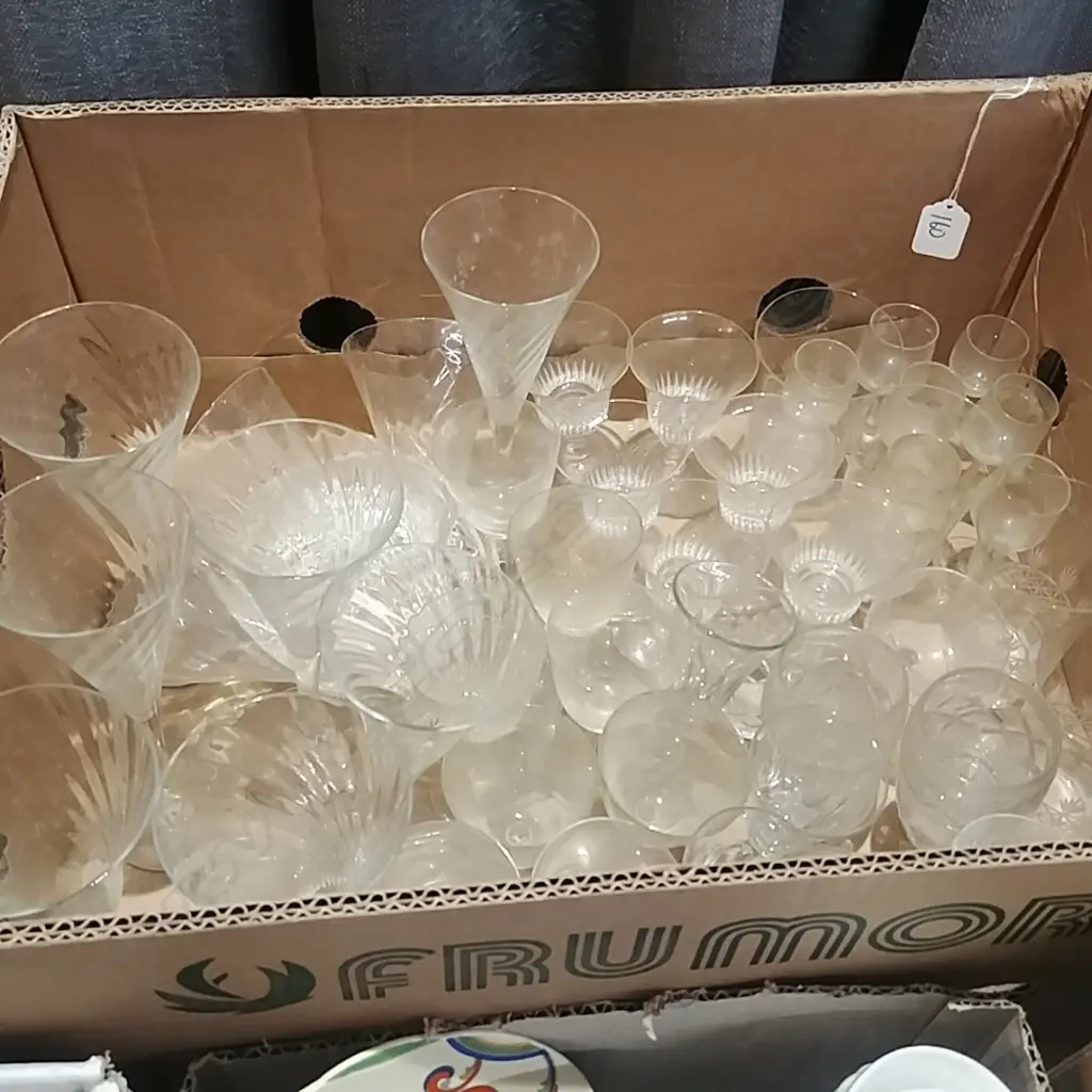 BOX MIXED GLASSES Image 1++