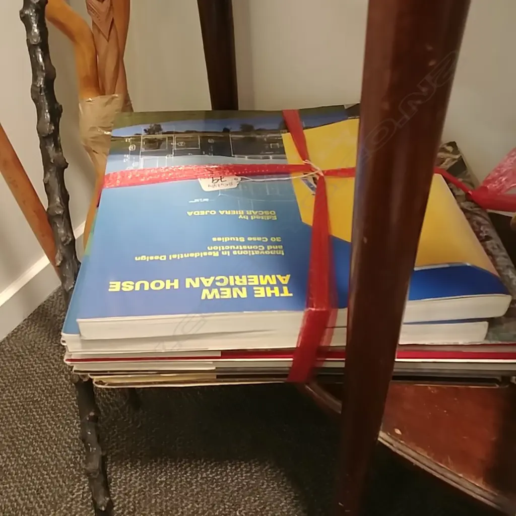 5 BOOKS LONDON ETC Image 1++
