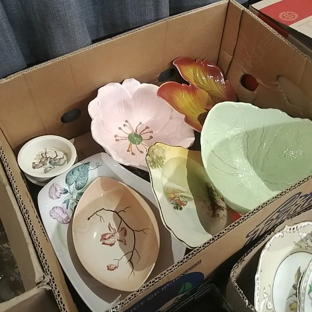 BOX CARLTON CHINA RD ETC Image 1++