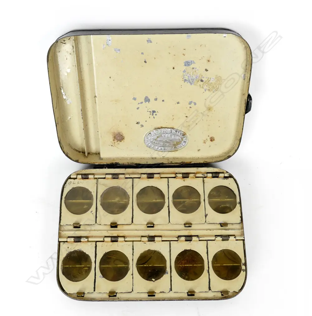 A fine Malloch's early black fly box Image 1++