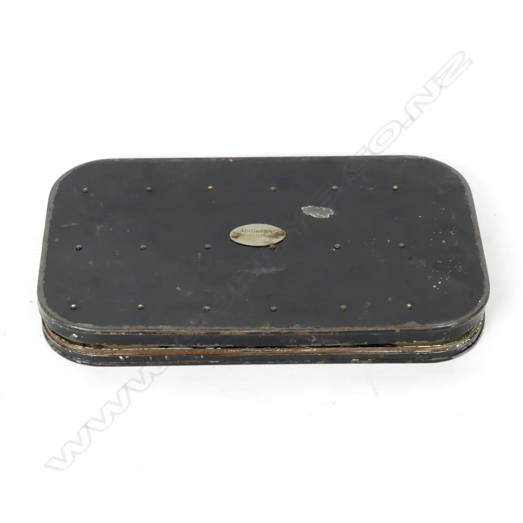 A Malloch black japanned slim line fly box Image 1++