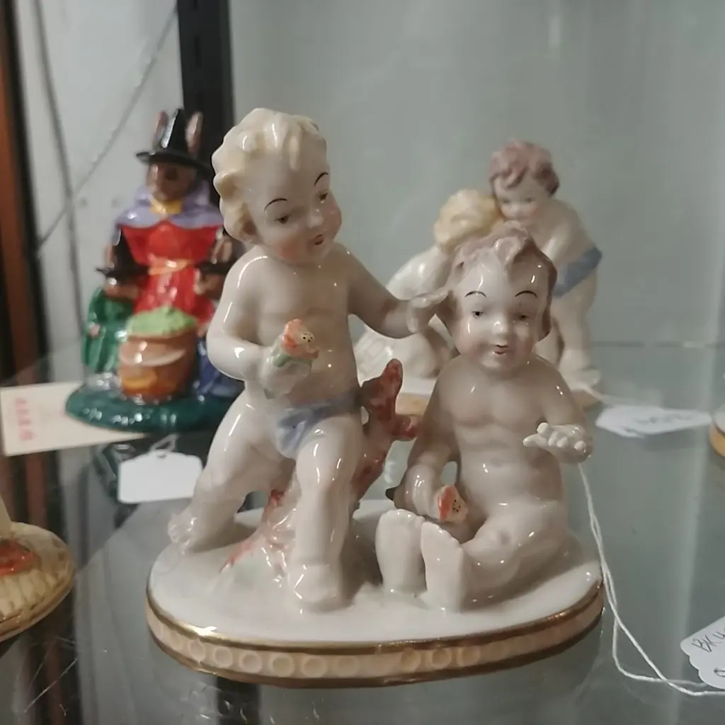 CAPIDEMONTE PUTTI ORN Image 1++