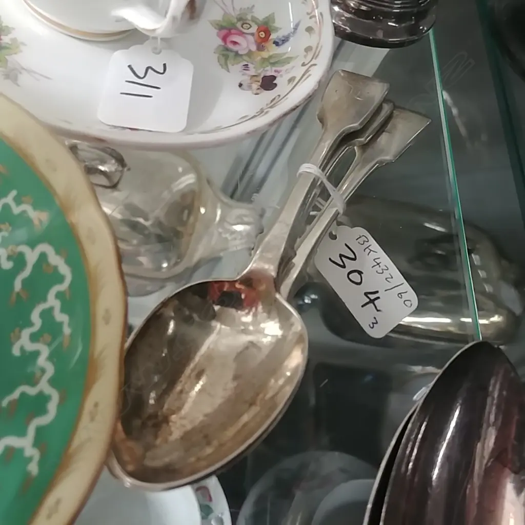 3 GEO S/S DESSERT SPOONS Image 1++