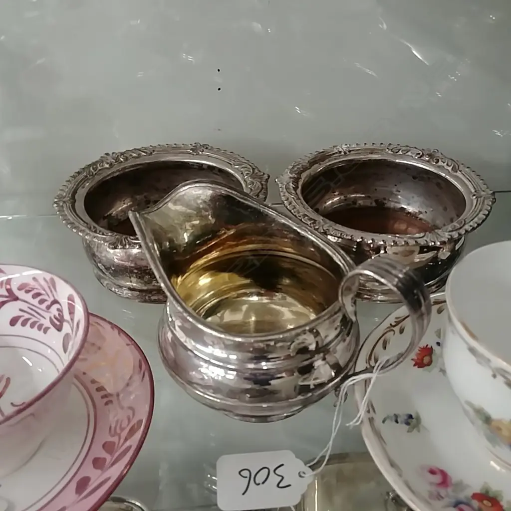 PR OF PLATED WINE COASTERS+JUG Image 1++