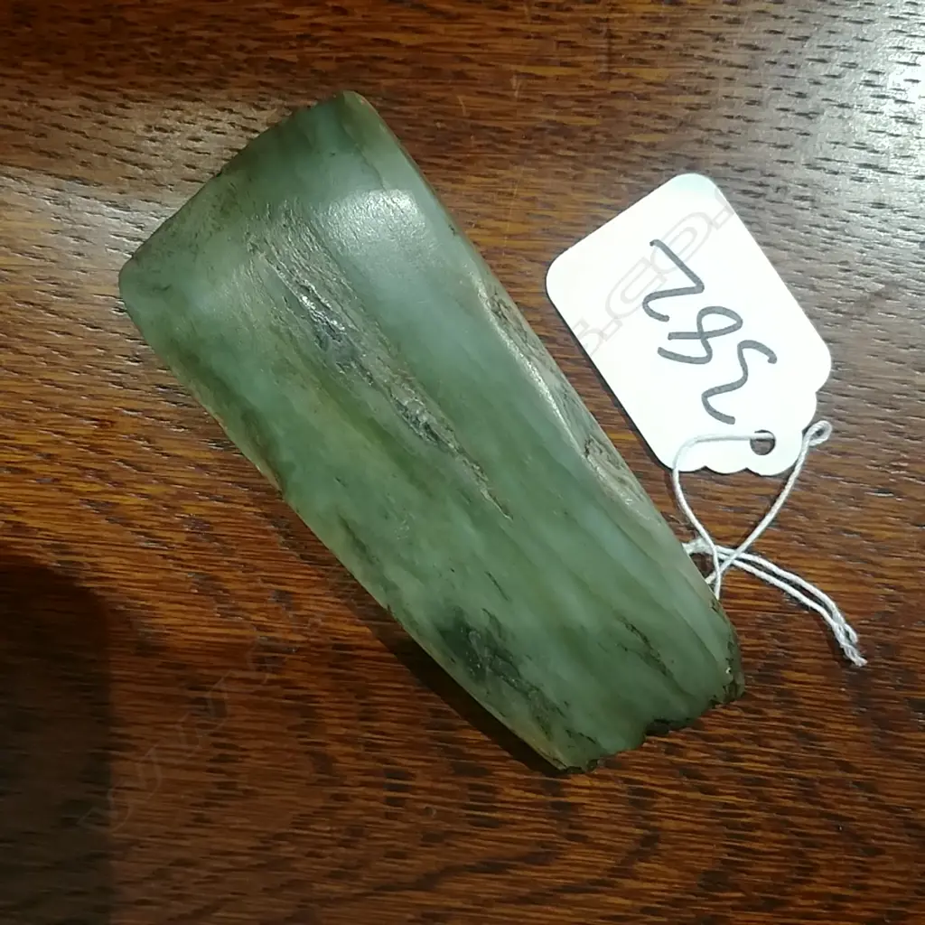 GREENSTONE ADZE 13586 Image 1++