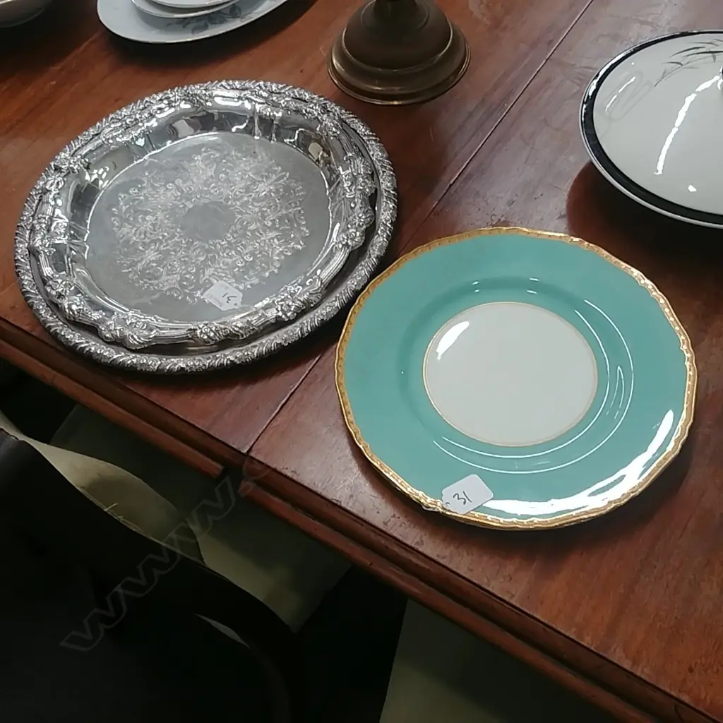 2 EP TRAYS & 2 WORCESTER PLATES Image 1++