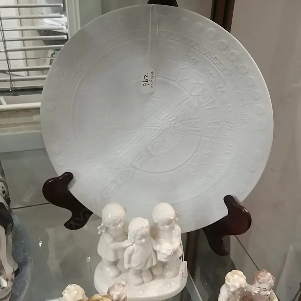 ROSENTHAL LARGE WHITE DISH Image 1++