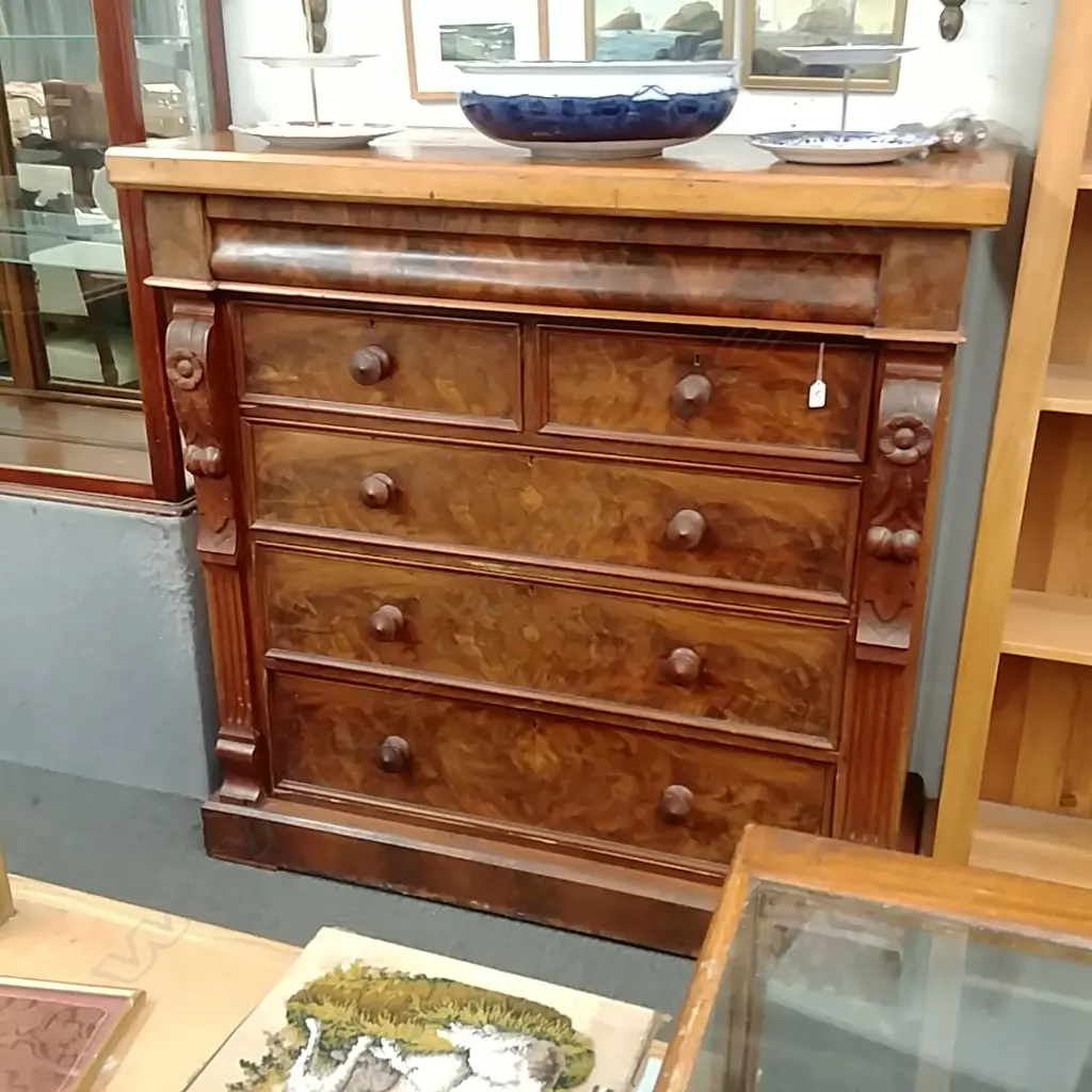 SCOTCH CHEST Image 1++