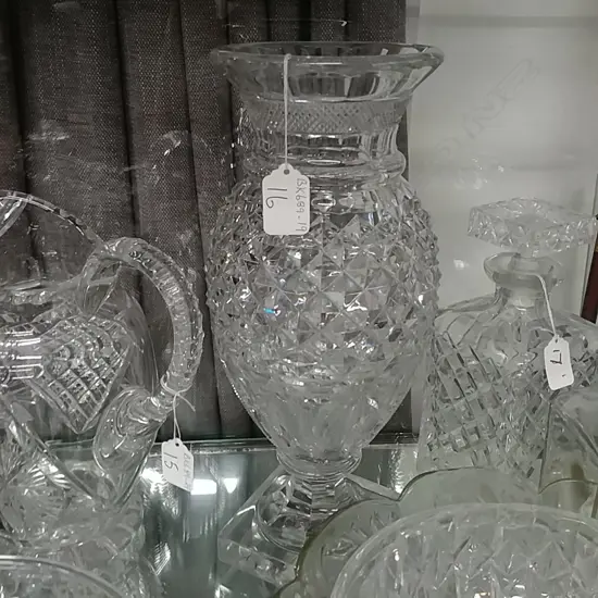 LARGE FRENCH BACCARAT CRYSTAL VASE (AF)