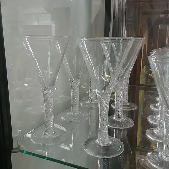 SET OF 6 AIR TWIST CRYSTAL GLASSES