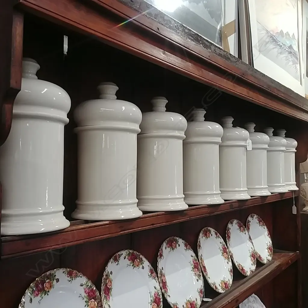 EIGHT CREAM PORCELAIN CANNISTERS / JARS Image 1++