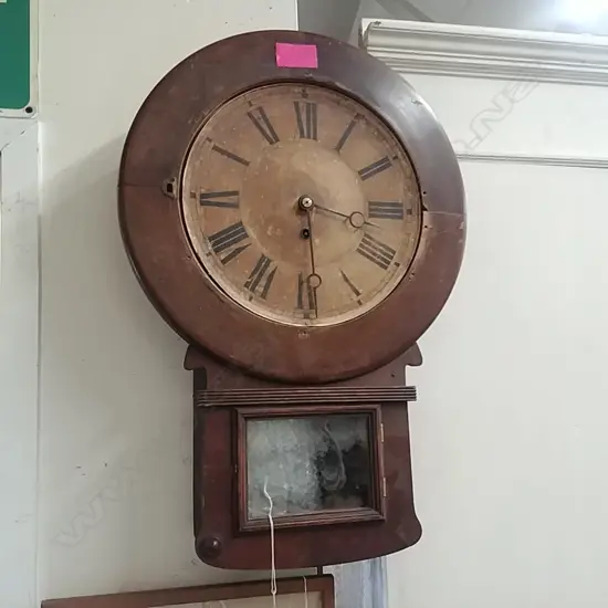 WOODEN WALL CLOCK W. PENDULUM
