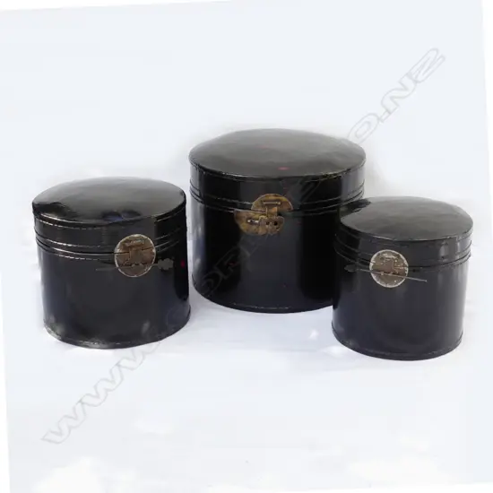 SET 3 BLACK LACQUERED HAT BOXES 
