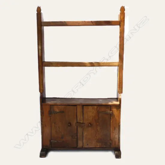 A 19thC pine country kitchen dresser