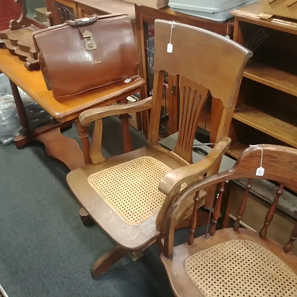 OAK EDWARDIAN OFFICE CHAIR Image 1++