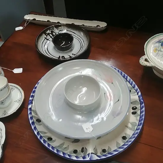 4 POTTERY OLIVE DISHES