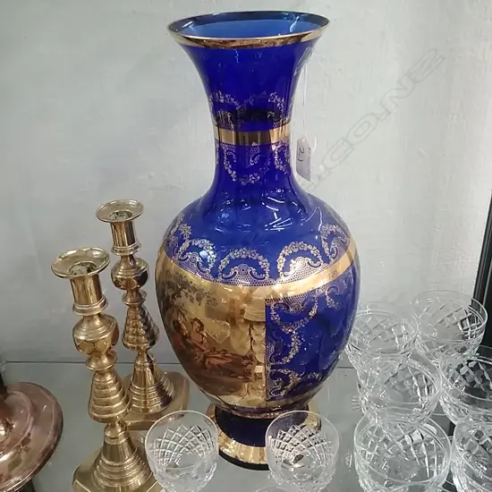 BLUE GLASS VASE