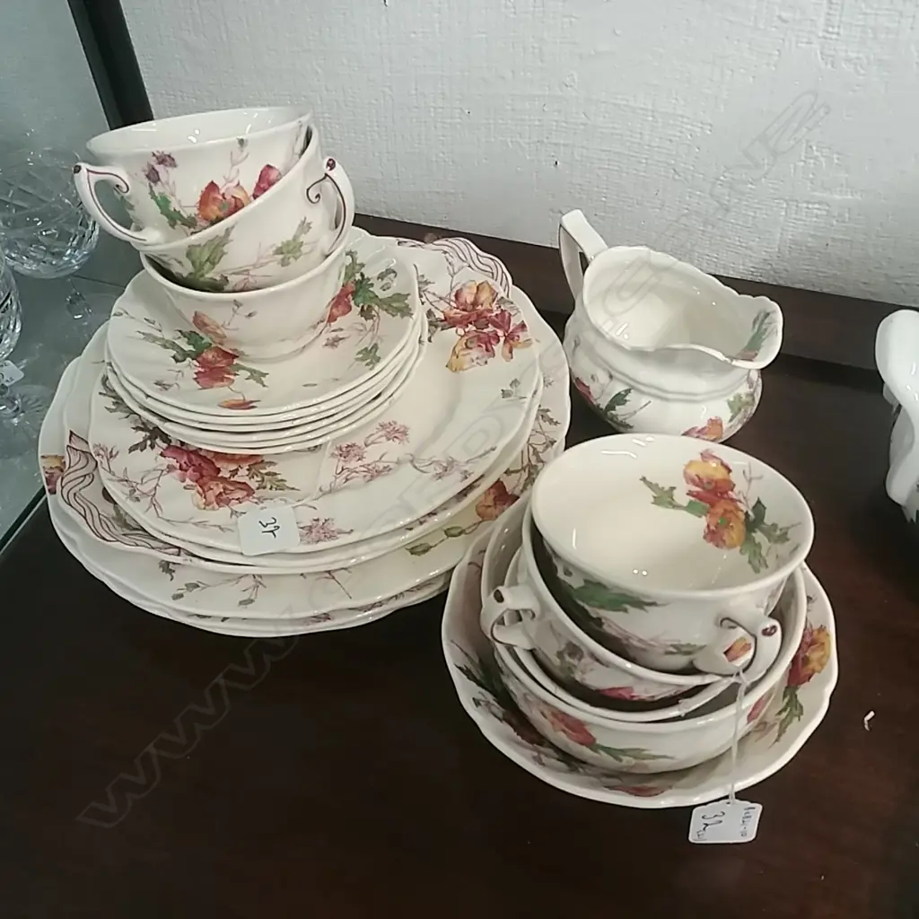 ROYAL DOULTON "SHERBORNE" PART SERVICE 21PCE Image 1++