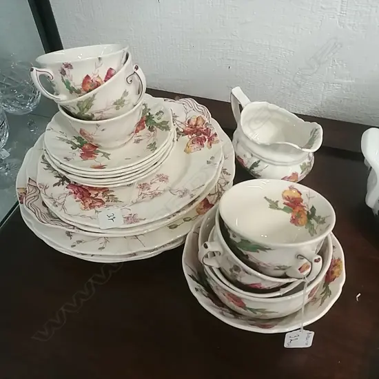ROYAL DOULTON "SHERBORNE" PART SERVICE 21PCE