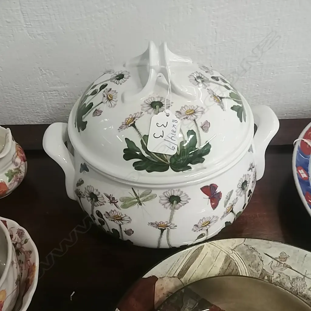 PORTMEIRION LIDDED CASSEROLE Image 1++