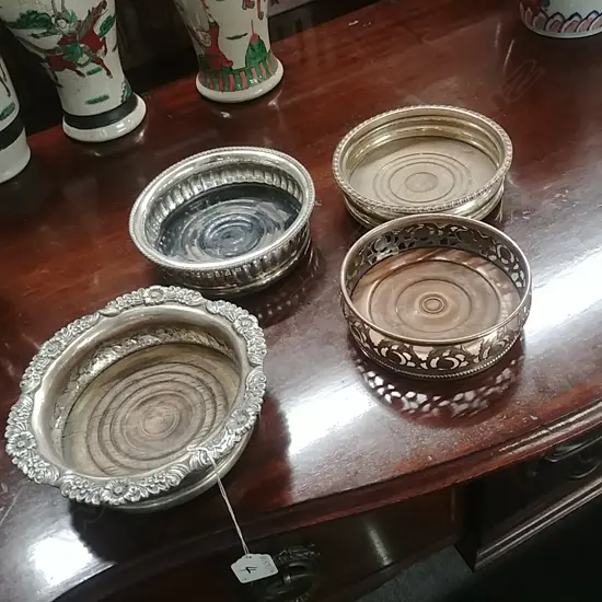4 WINE COASTERS