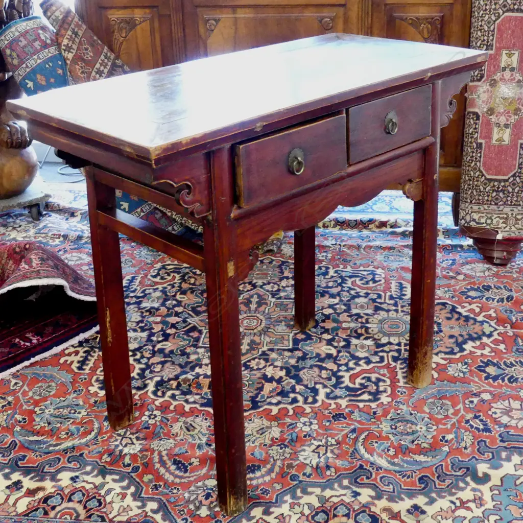 A Chinese two-door side table Image 1++