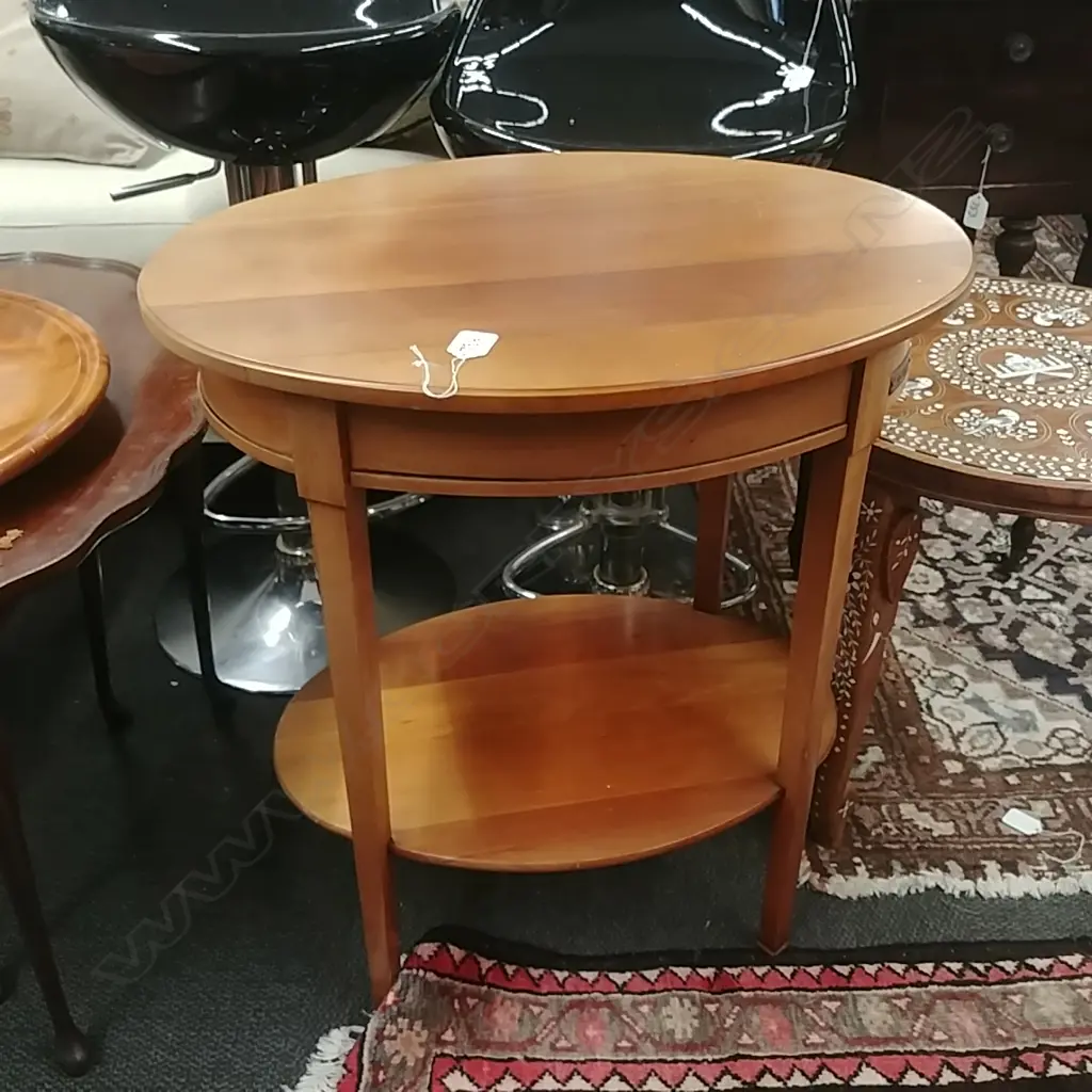 GRANGE OCC. TABLE Image 1++