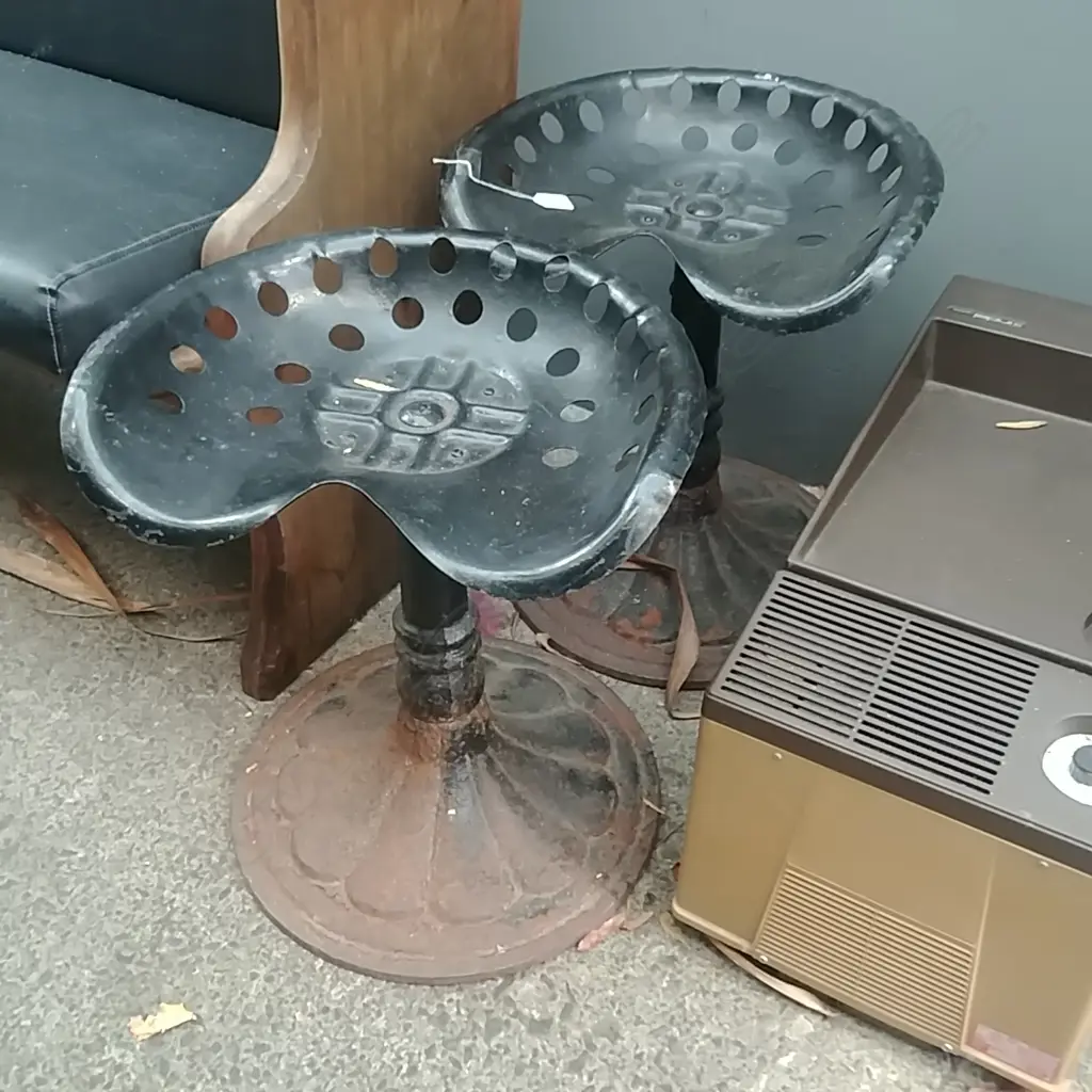 2 OUTDOOR TRACTOR SEATS Image 1++