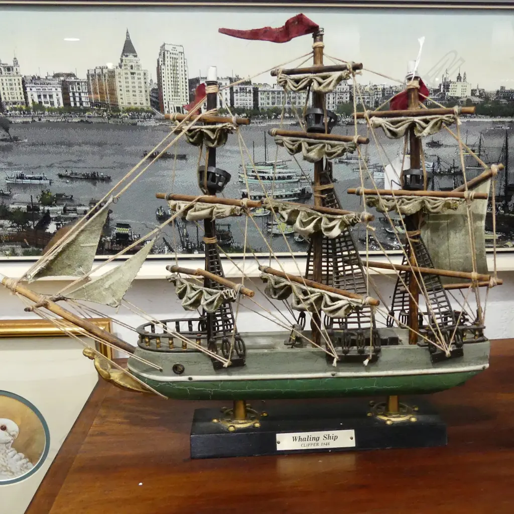WHALING CLIPPER SHIP MODEL MINIATURE  Image 1++