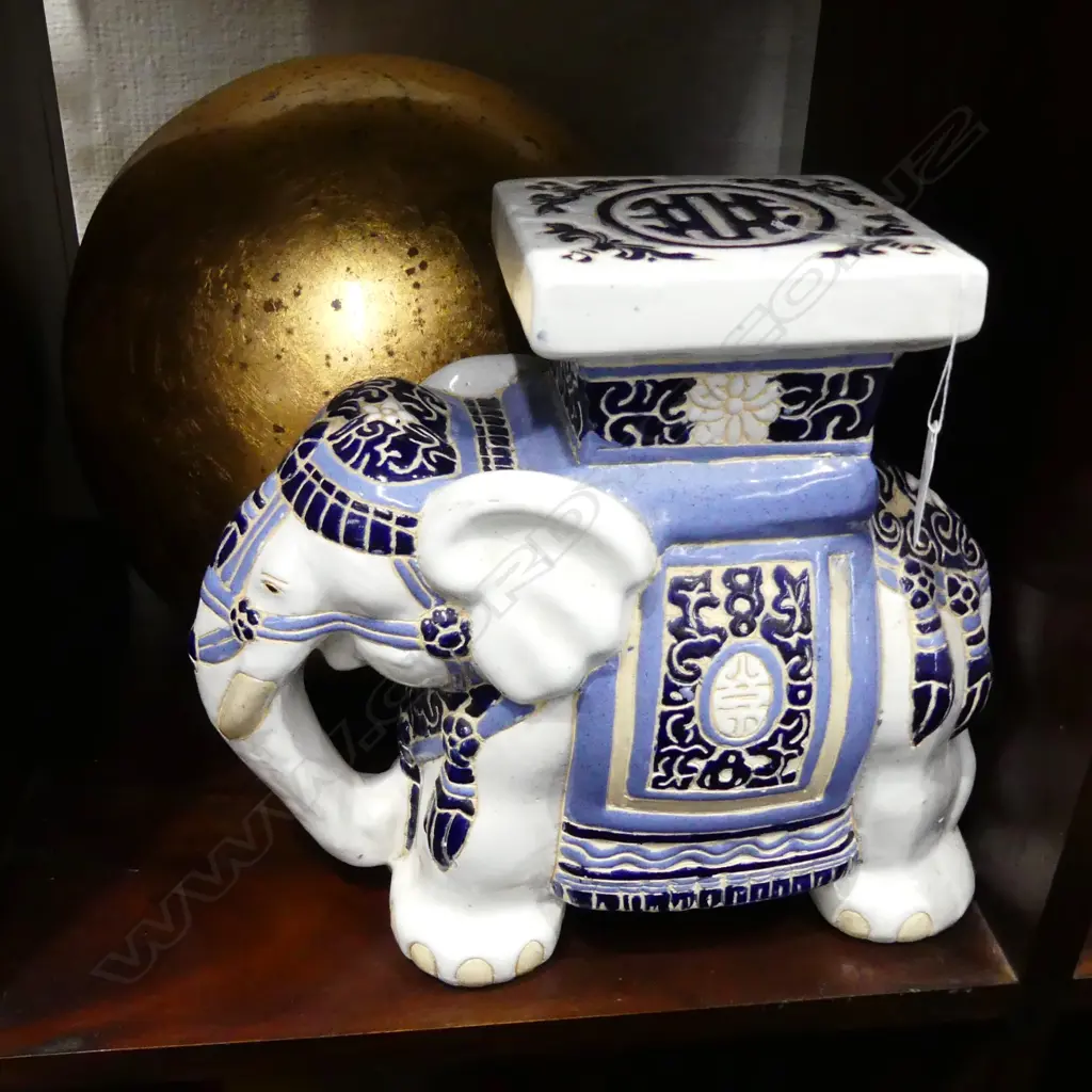 TERRACOTTA  GOLD BALL& SML CHINA  ELEPHANT Image 1++
