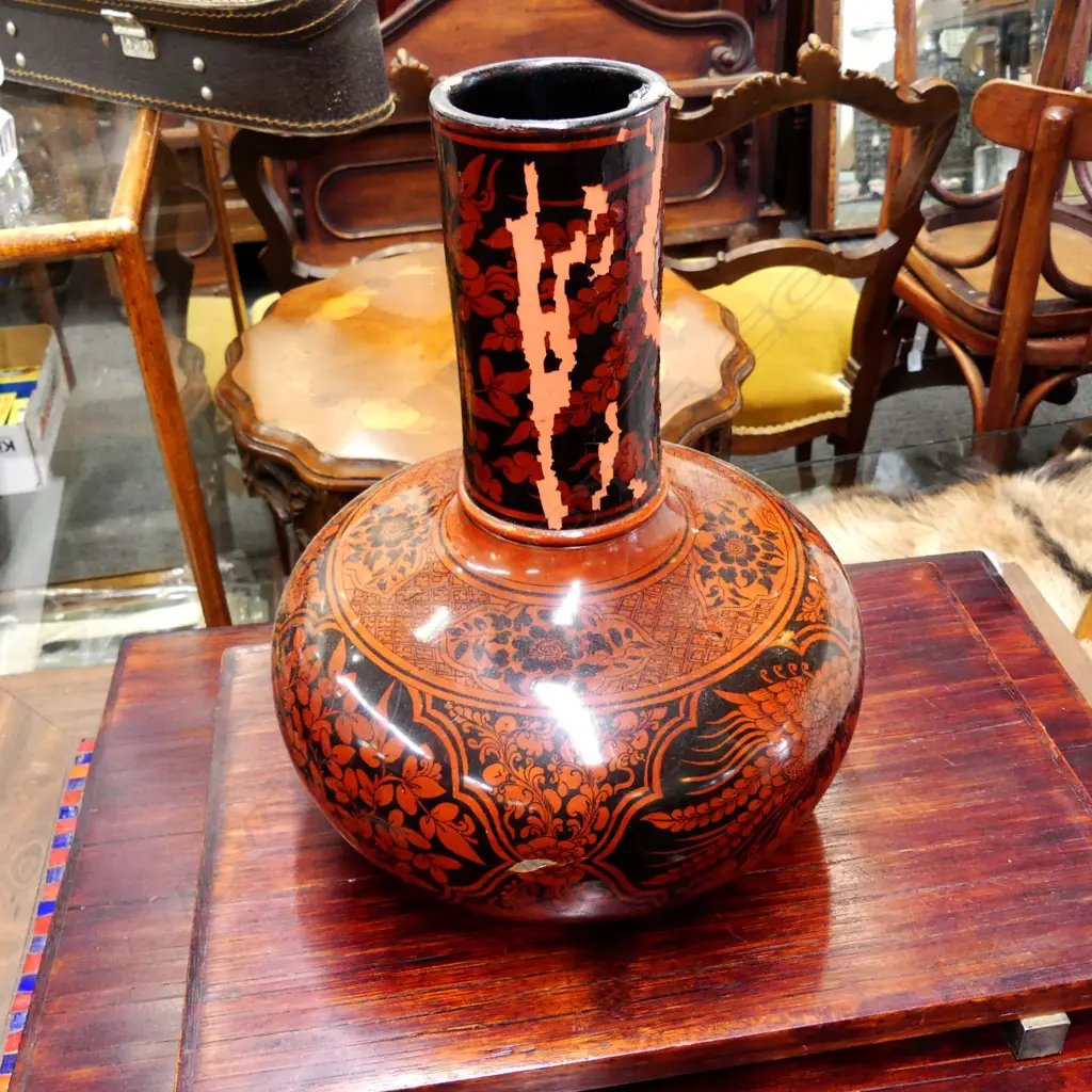 ORIENTAL LACQUERED VASE PHOENIX ETC A.F Image 1++