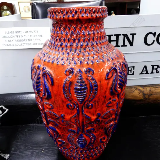 GERMAN VASE