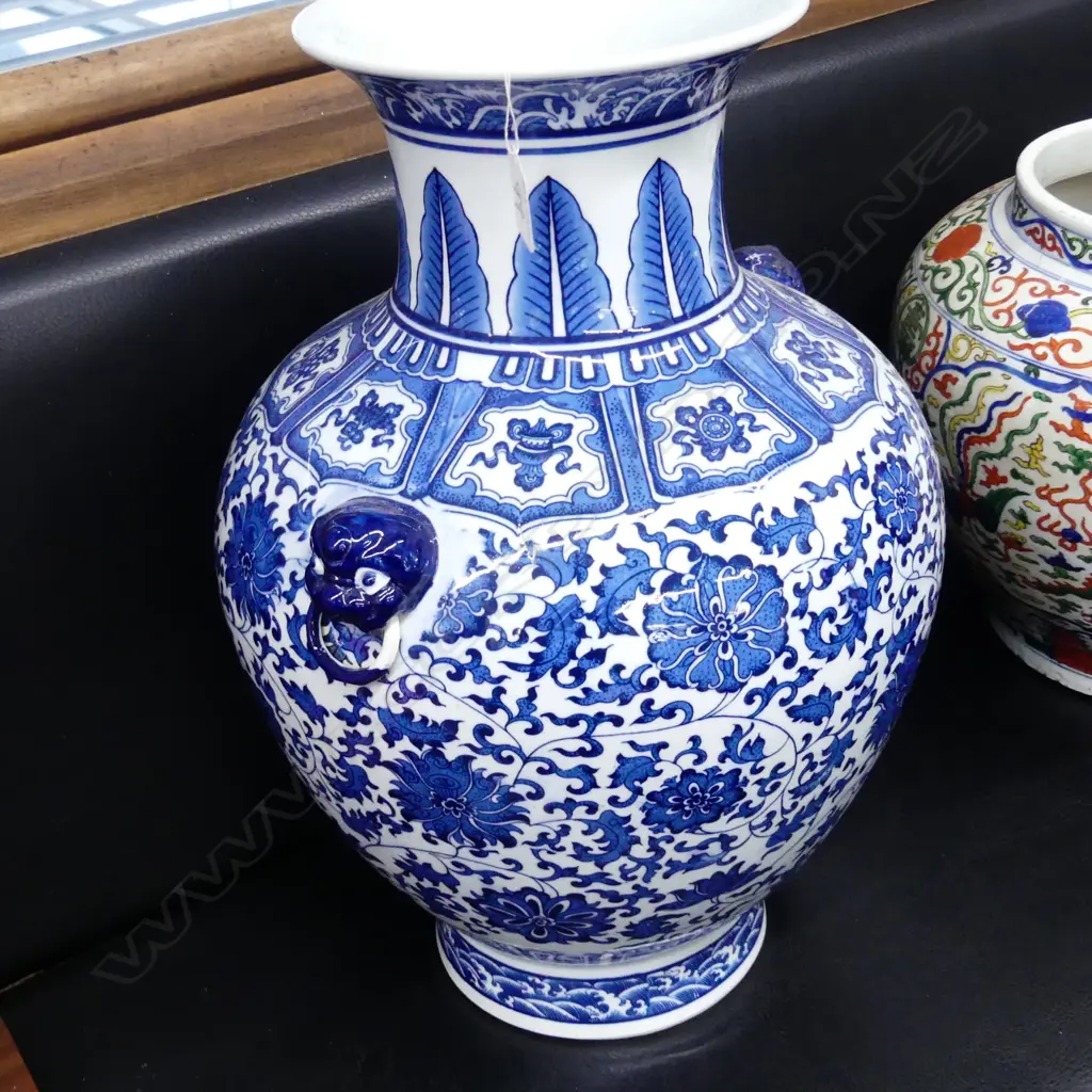 CHINESE B/W LION RING HANDLED VASE Image 1++