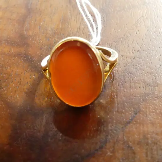 1920'S 9CT GOLD & CARNELIAN RING