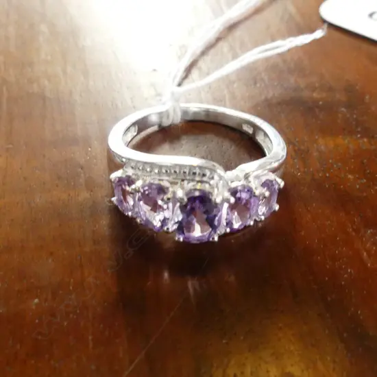 S/S & AMETHYST DRESS RING