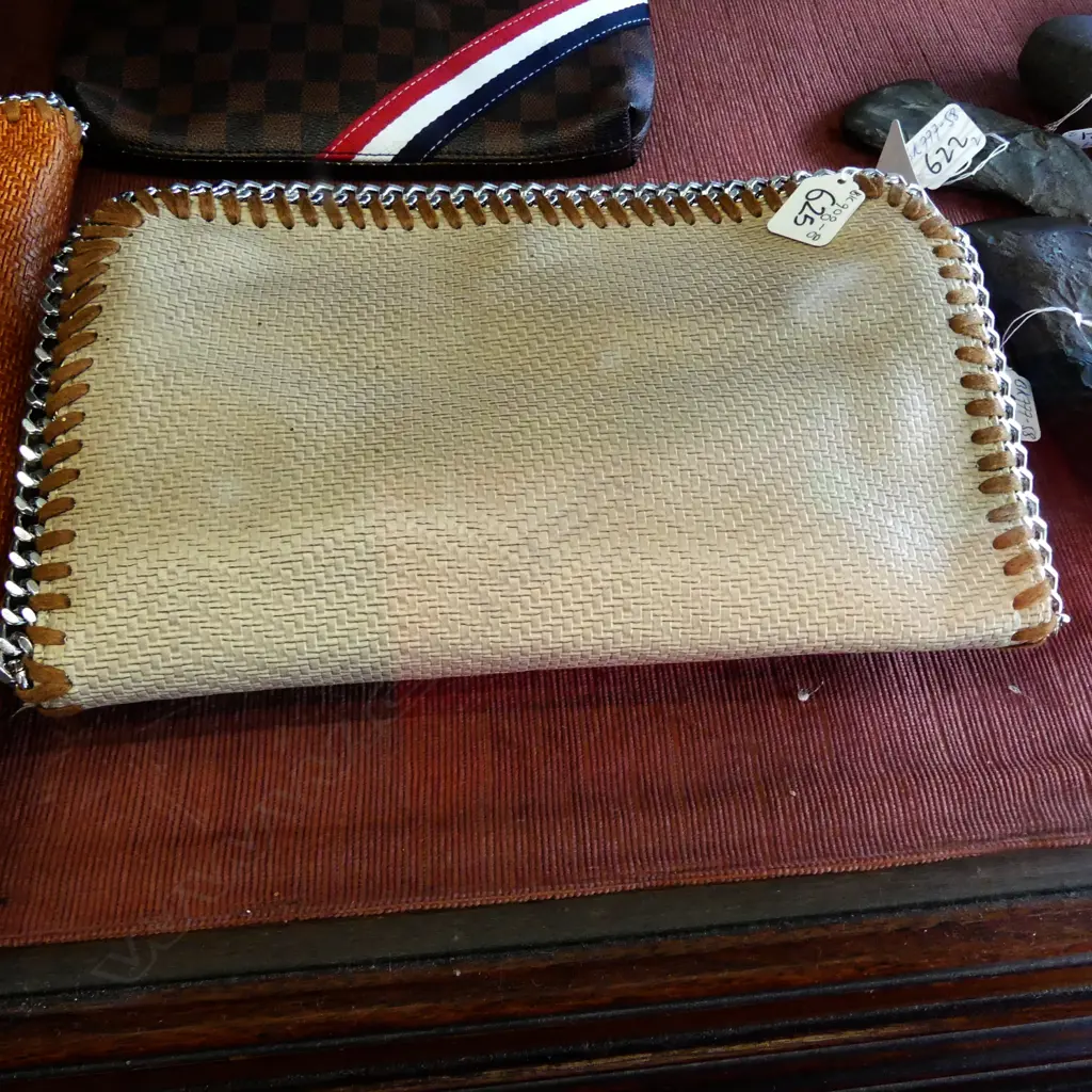 G S PATTON HANDBAG  Image 1++