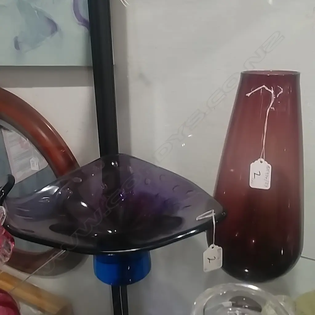 RETRO GLASS VASE & ANOTHER Image 1++
