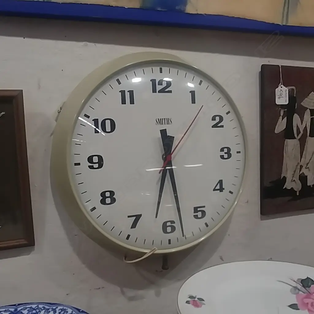 SMITHS ELECTRIC 12'' CLOCK Image 1++