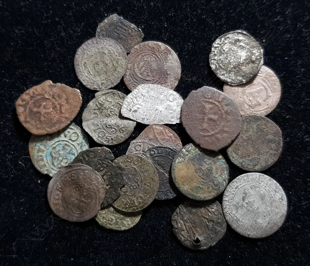 20 MEDIEVAL BRONZE COINS Image 1++