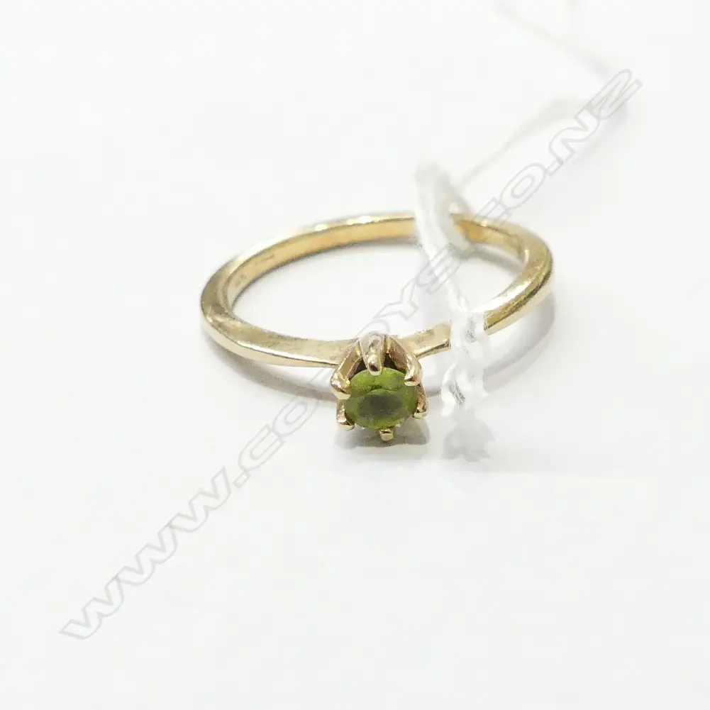10K PERIDOT RING 1.4GMS Image 1++