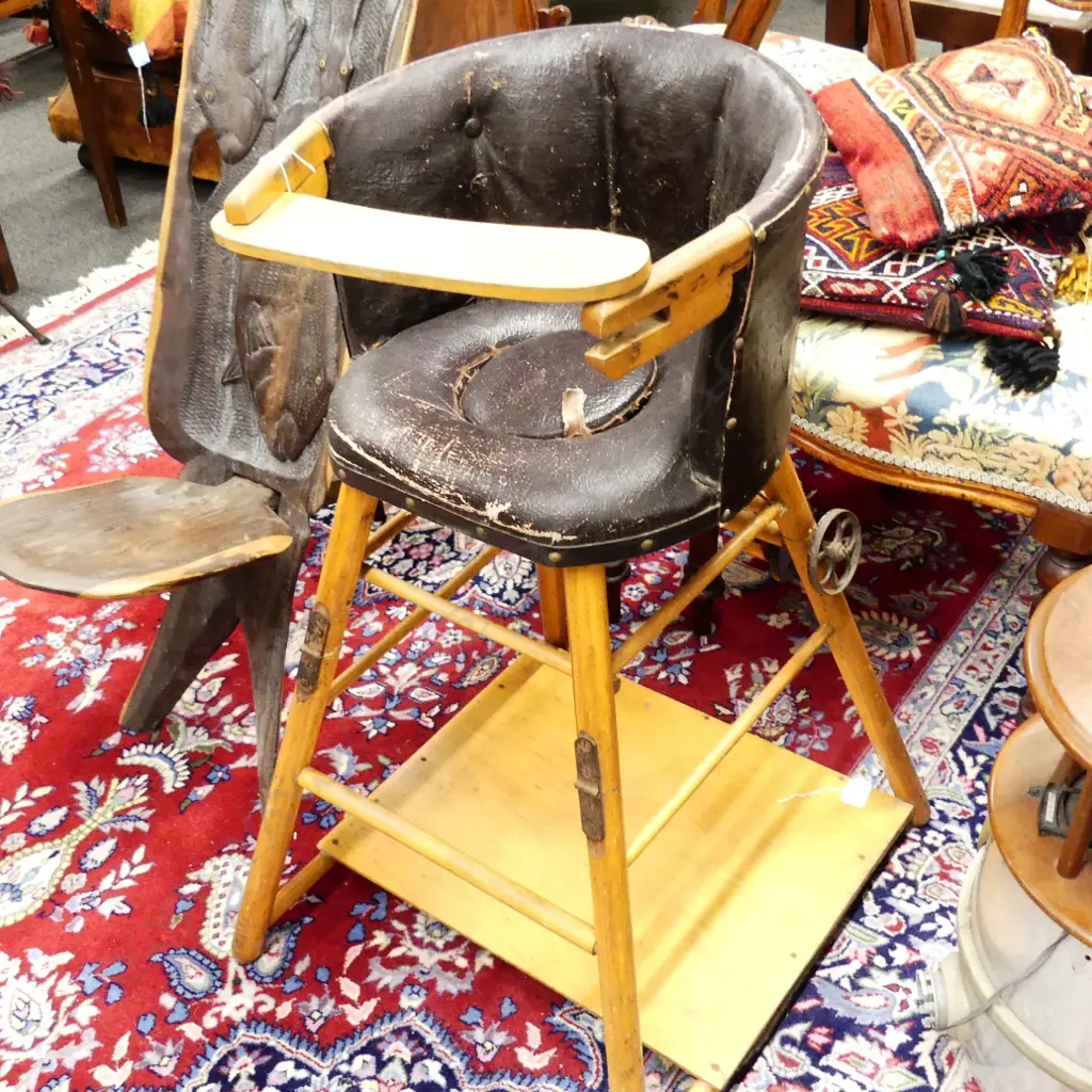 METAMORPHIC HIGH CHAIR Image 1++