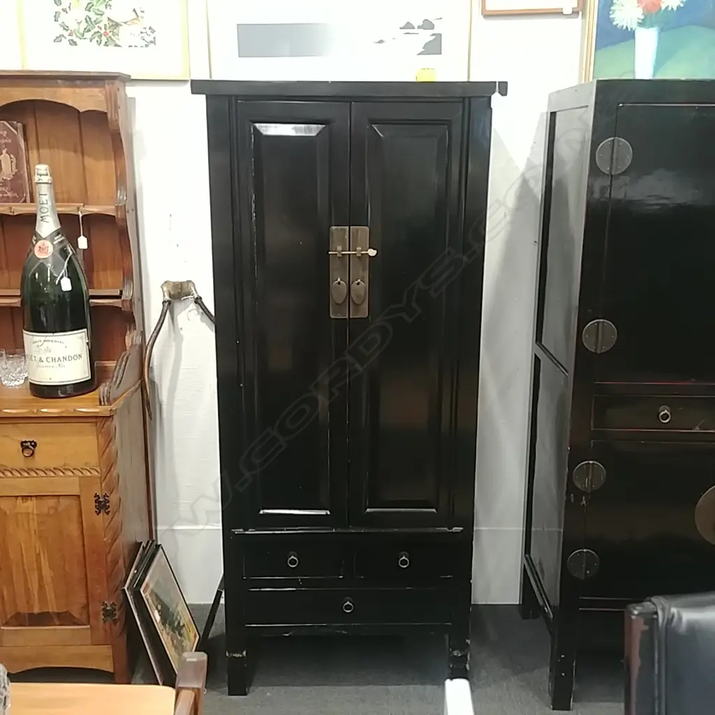 BLACK CHINESE WEDDING CABINET Image 1++