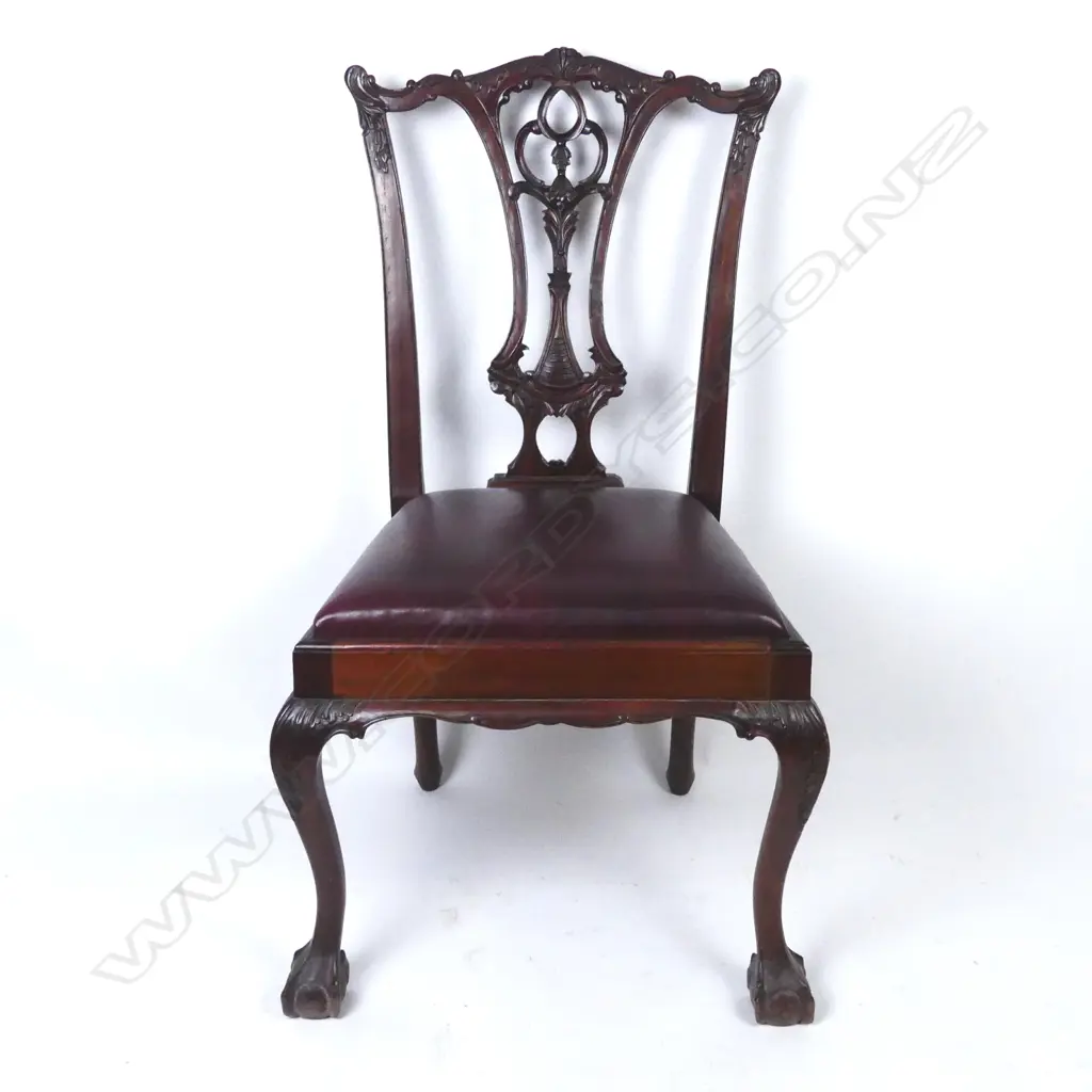 CHIPPENDALE STYLE CHAIR Image 1++