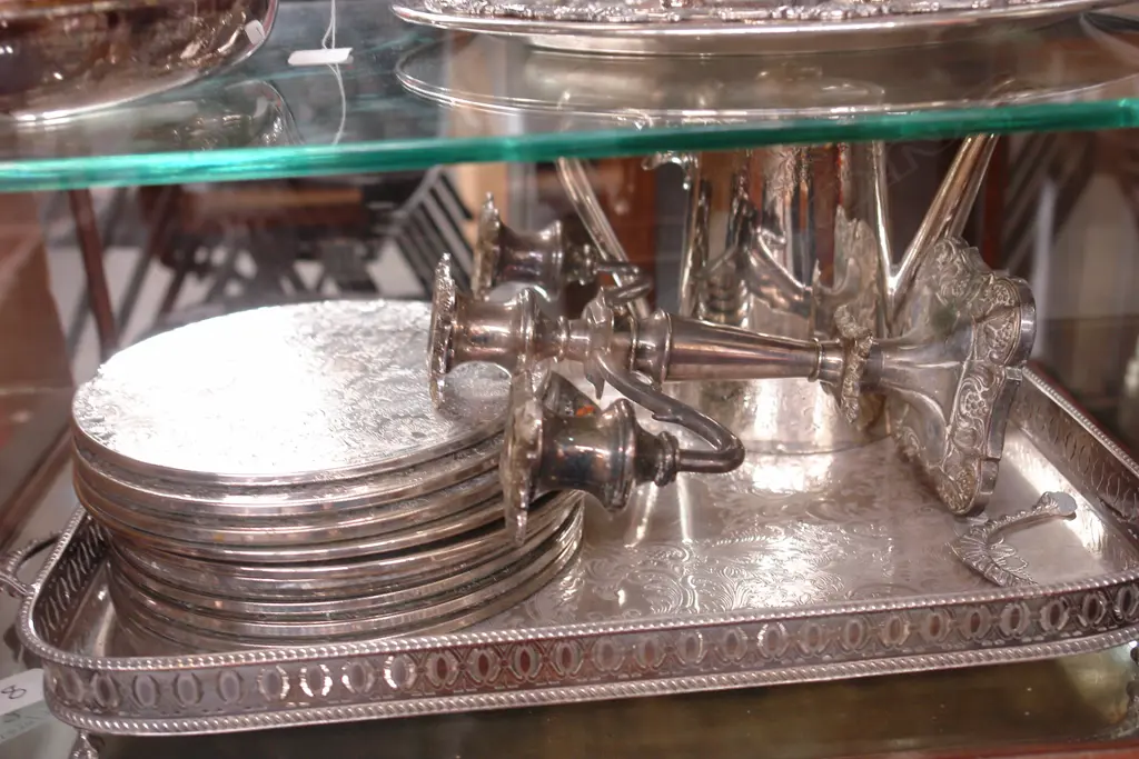 EP TRAY + CANDELABRA + JUG + PLACE MATS  Image 1++