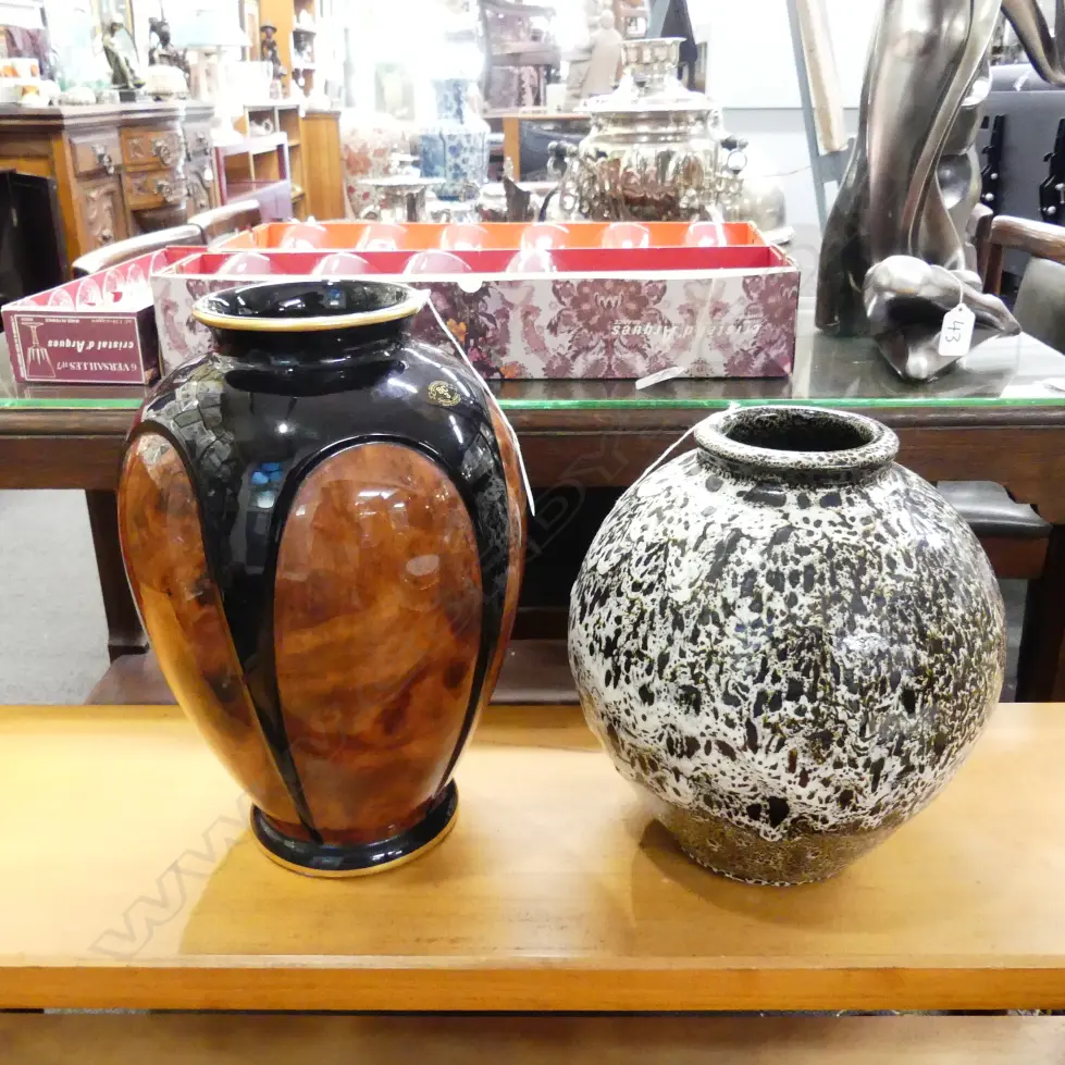 STUDIO POTTERY VASE+ONE OTHER VASE Image 1++