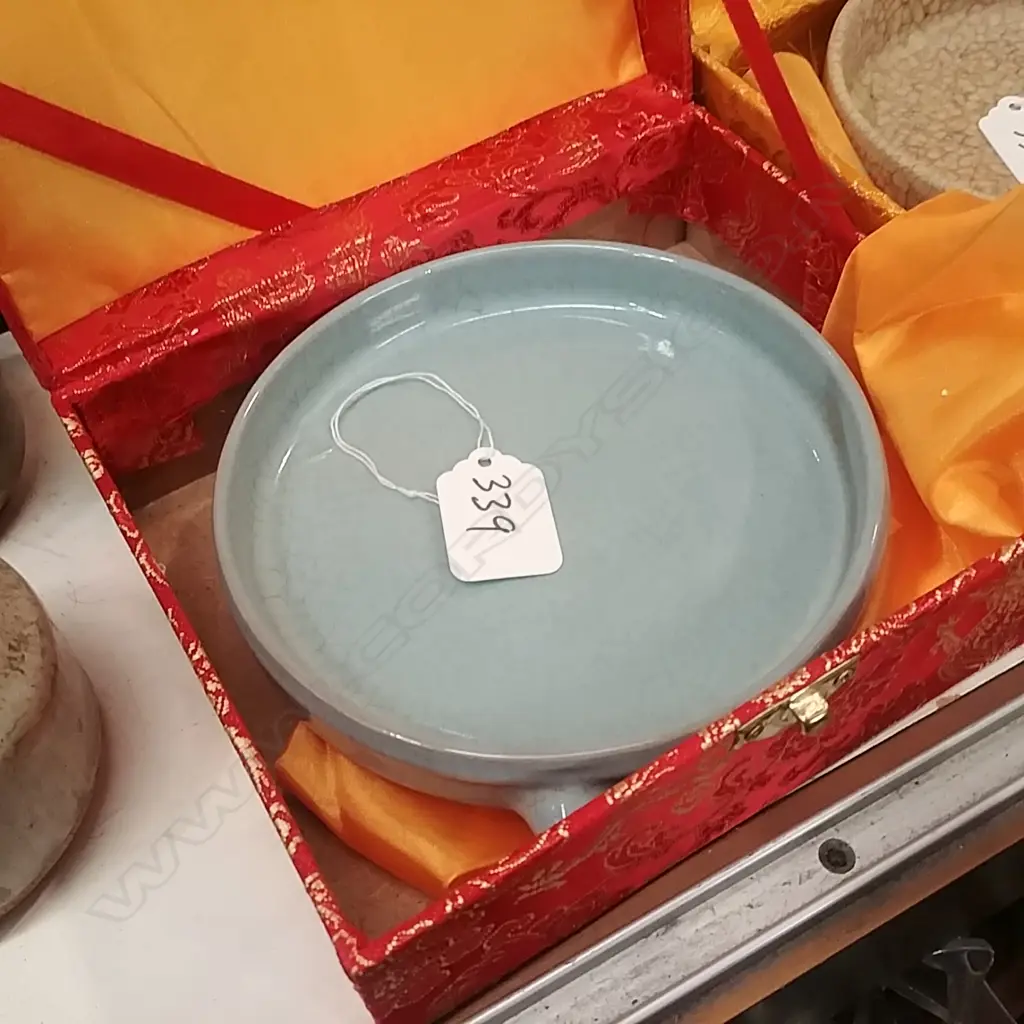 CHINESE CELADON SHALLOW DISH BRUSH WASHER Image 1++