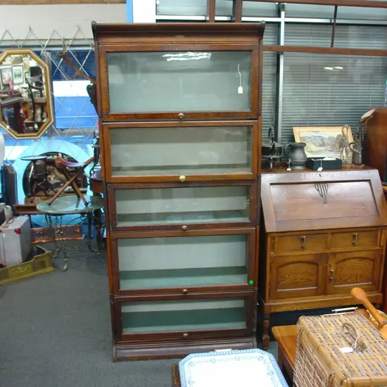GLOBE WERNICKE TYPE  GLAZED BOOKCASE C1910